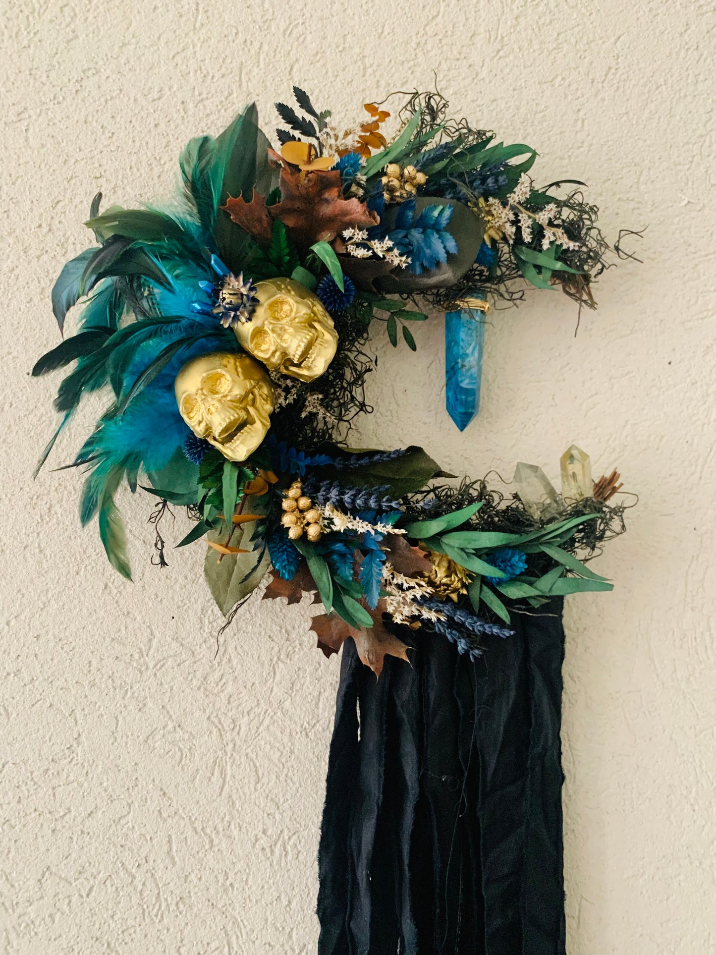 Winter Skull Dreamer (Blue)