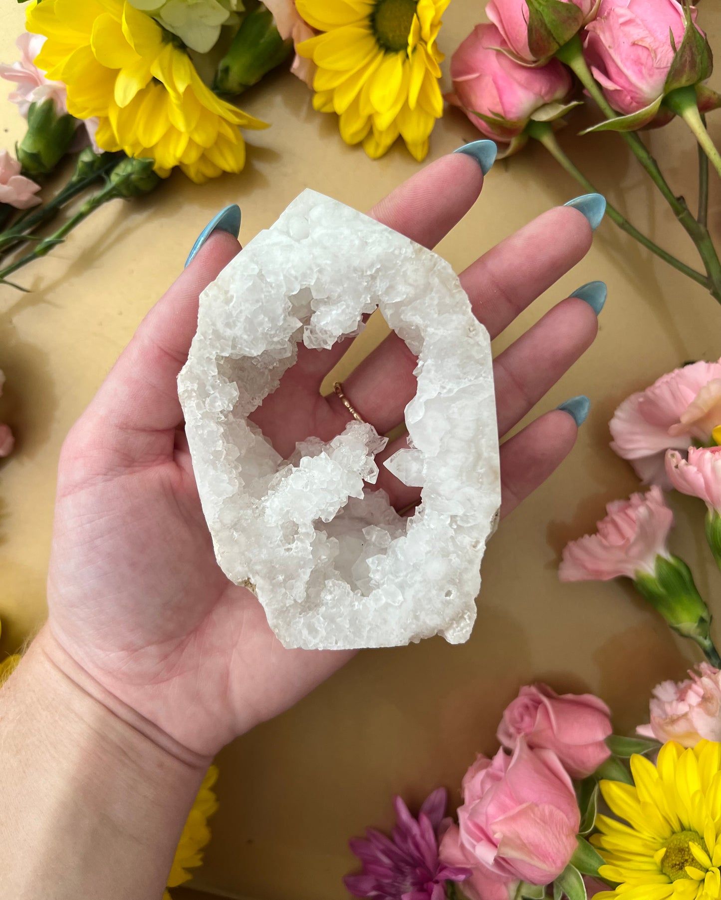 Druzy Quartz Free Form Tower