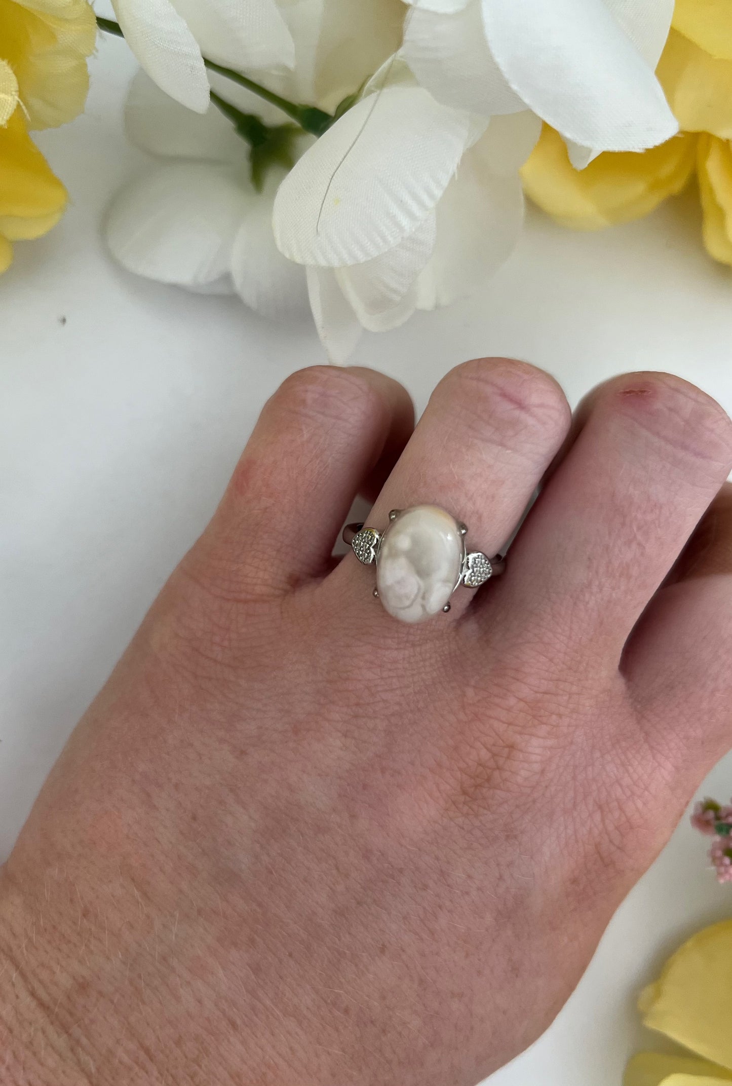 Flower Agate White Bronze Ring
