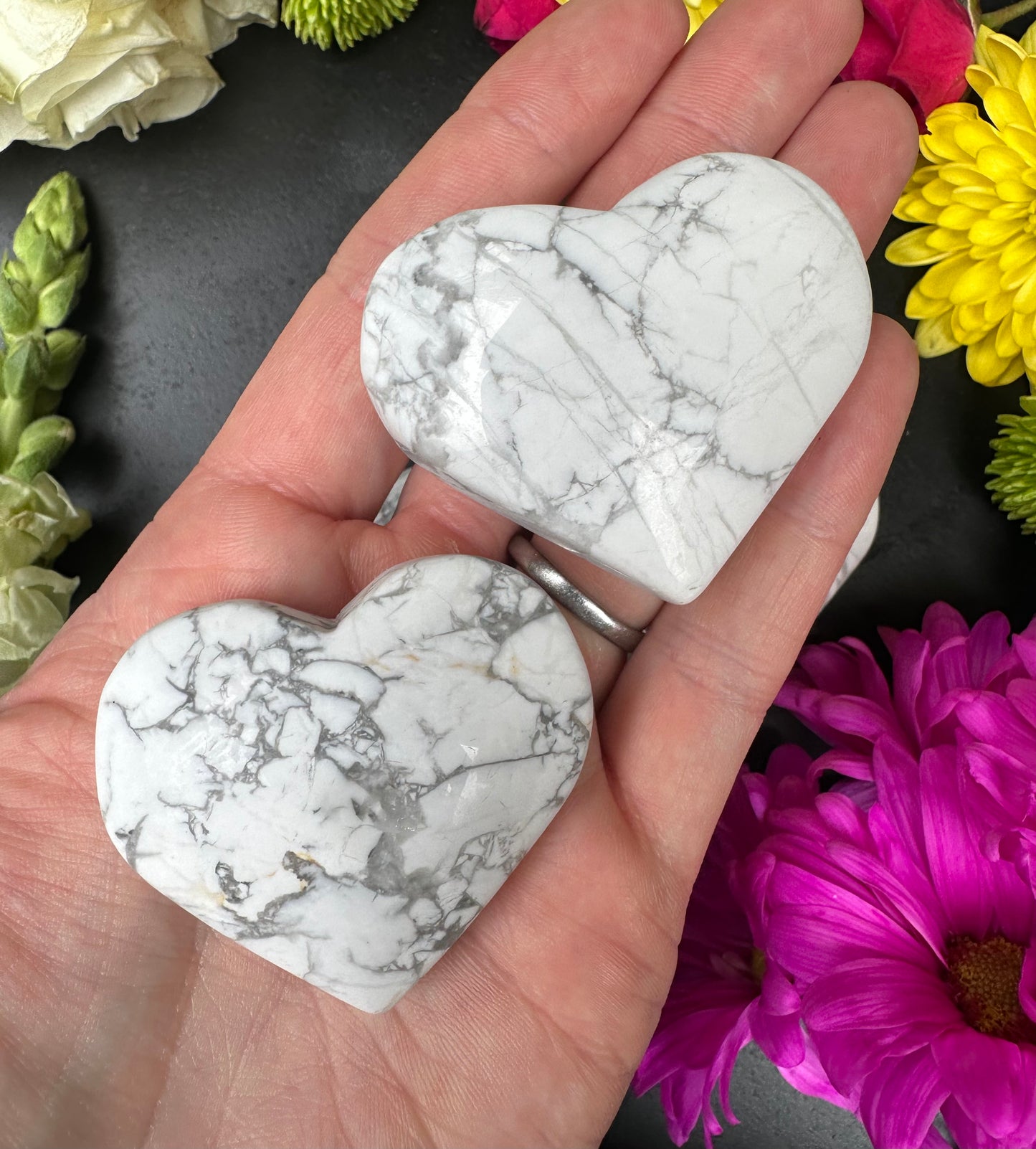 Howlite Heart